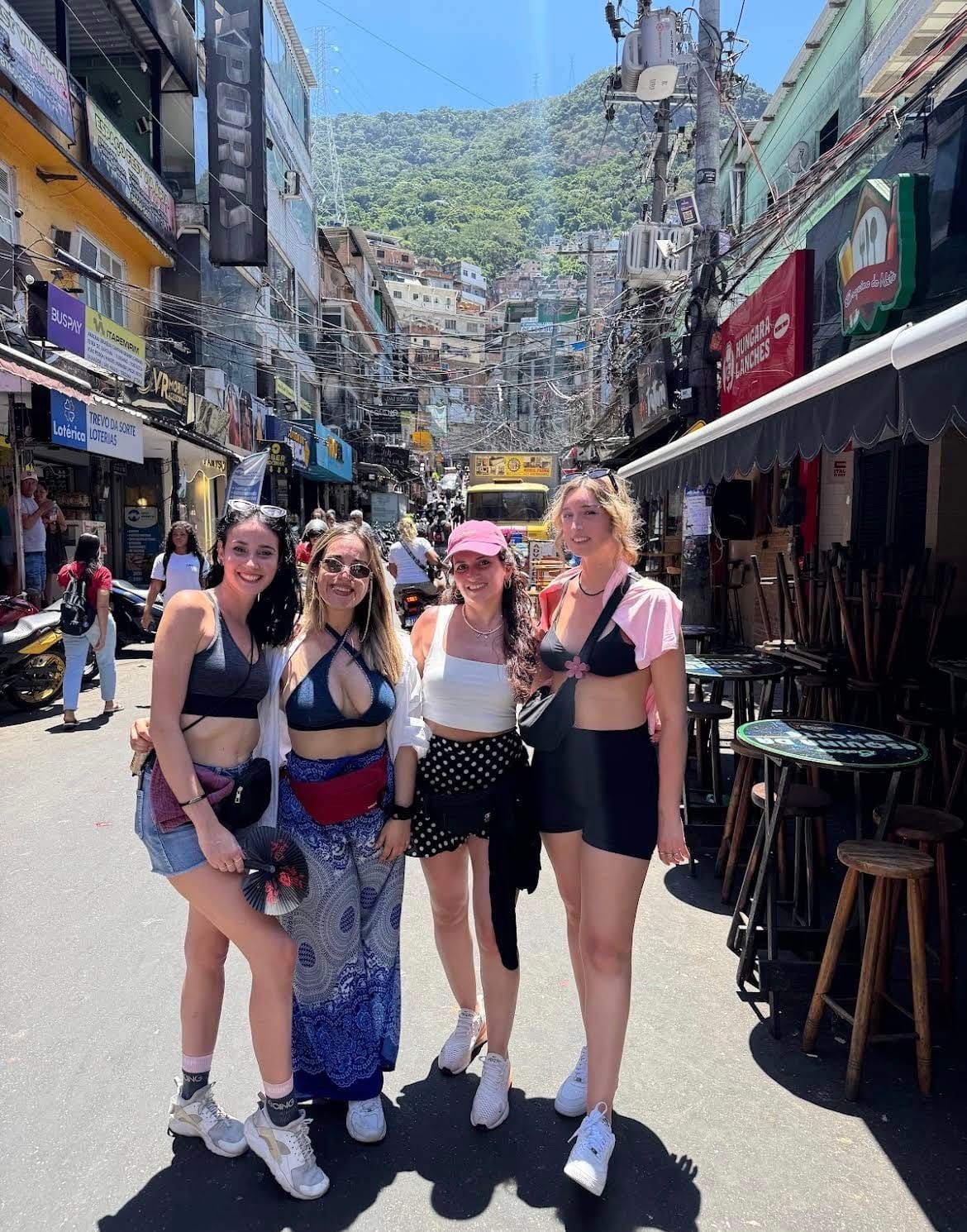 Favela Tour Rocinha — Dal tour 10