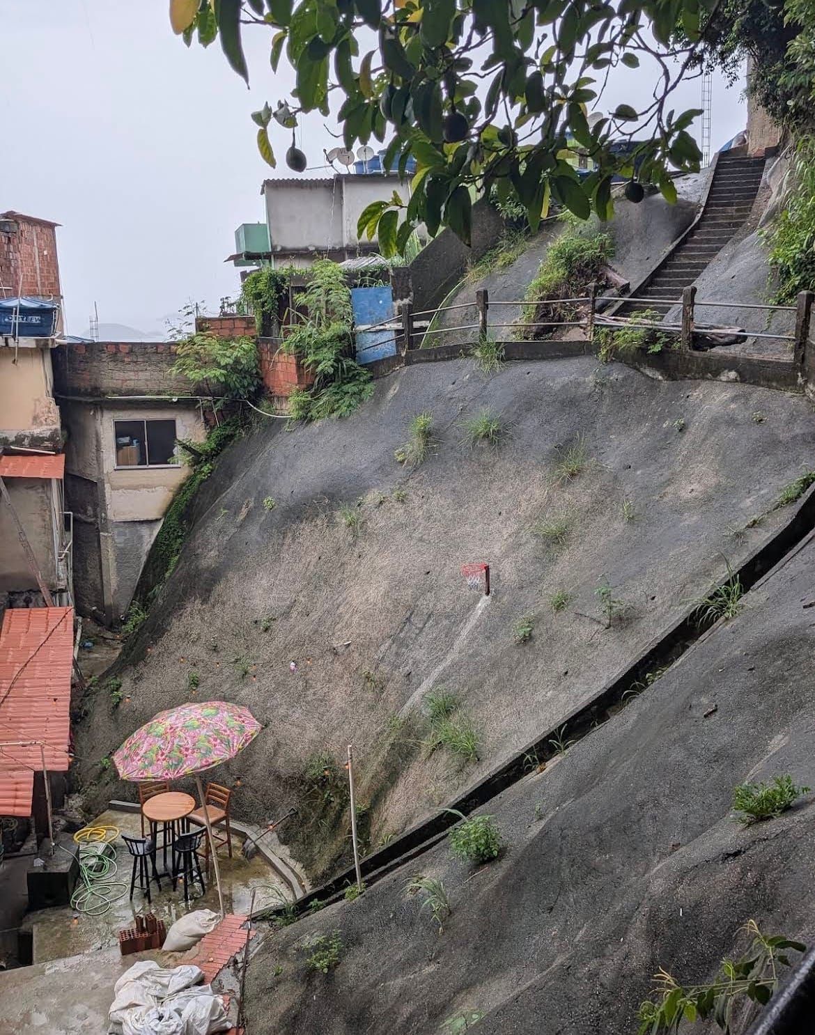 Favela Tour Vidigal — Dal tour 13